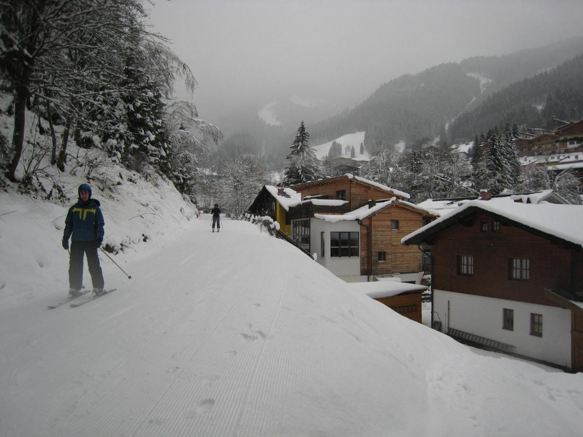 צל-אם-זי Ski-In Ski-Out Chalet Kriekels - By Alpen Apartments מראה חיצוני תמונה