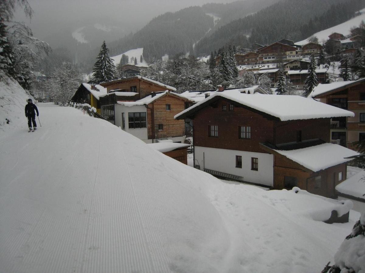 צל-אם-זי Ski-In Ski-Out Chalet Kriekels - By Alpen Apartments מראה חיצוני תמונה